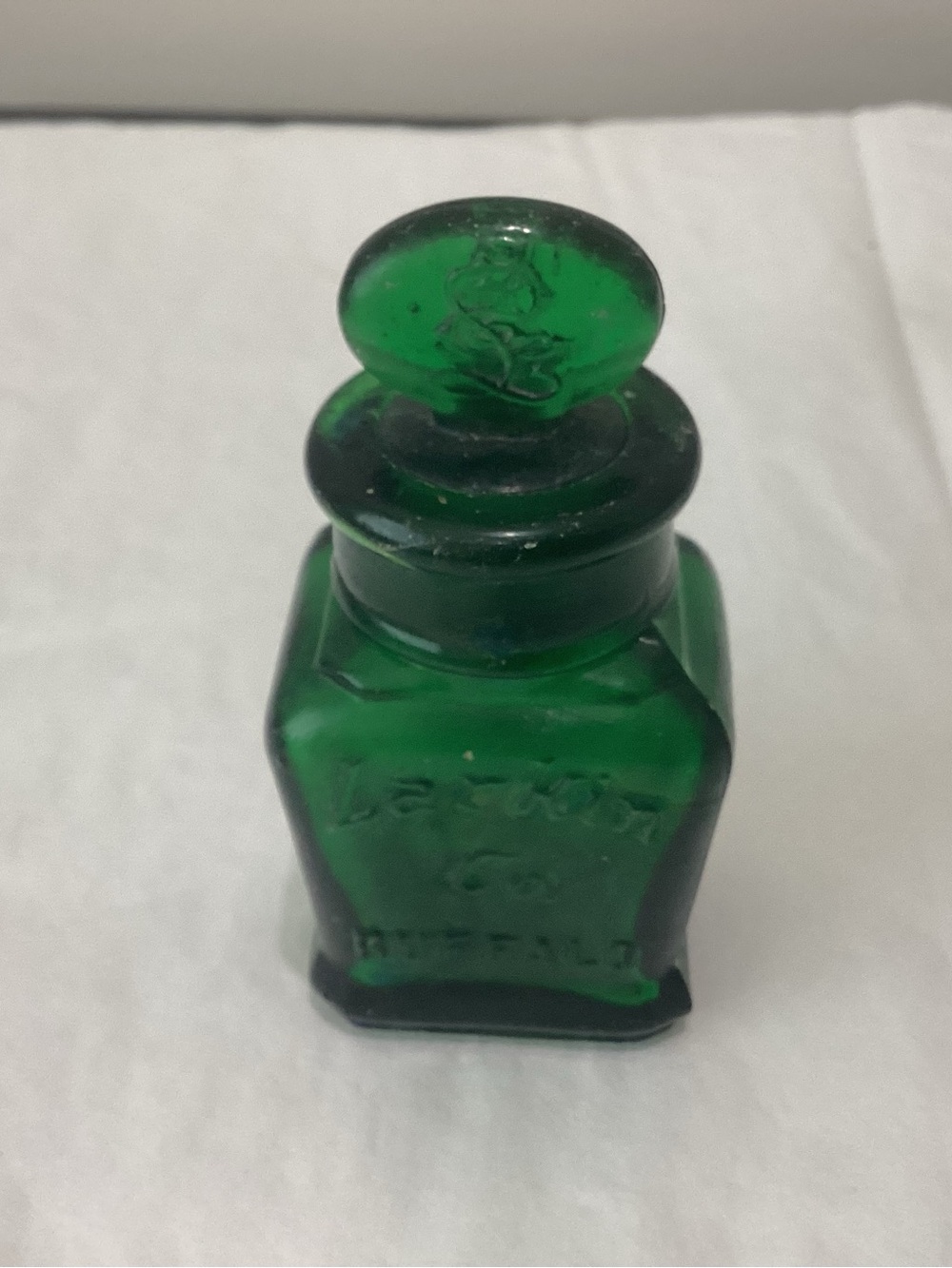 Antique Emerald Green glass bottle Manf. By LARKIN Soap Co.